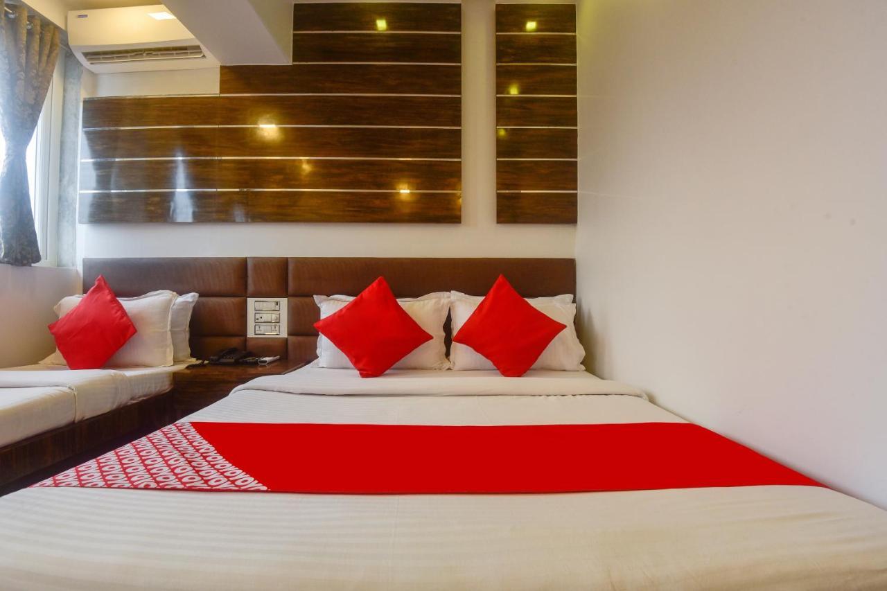 Oyo 28893 Hotel Gulf Mumbai Exteriör bild