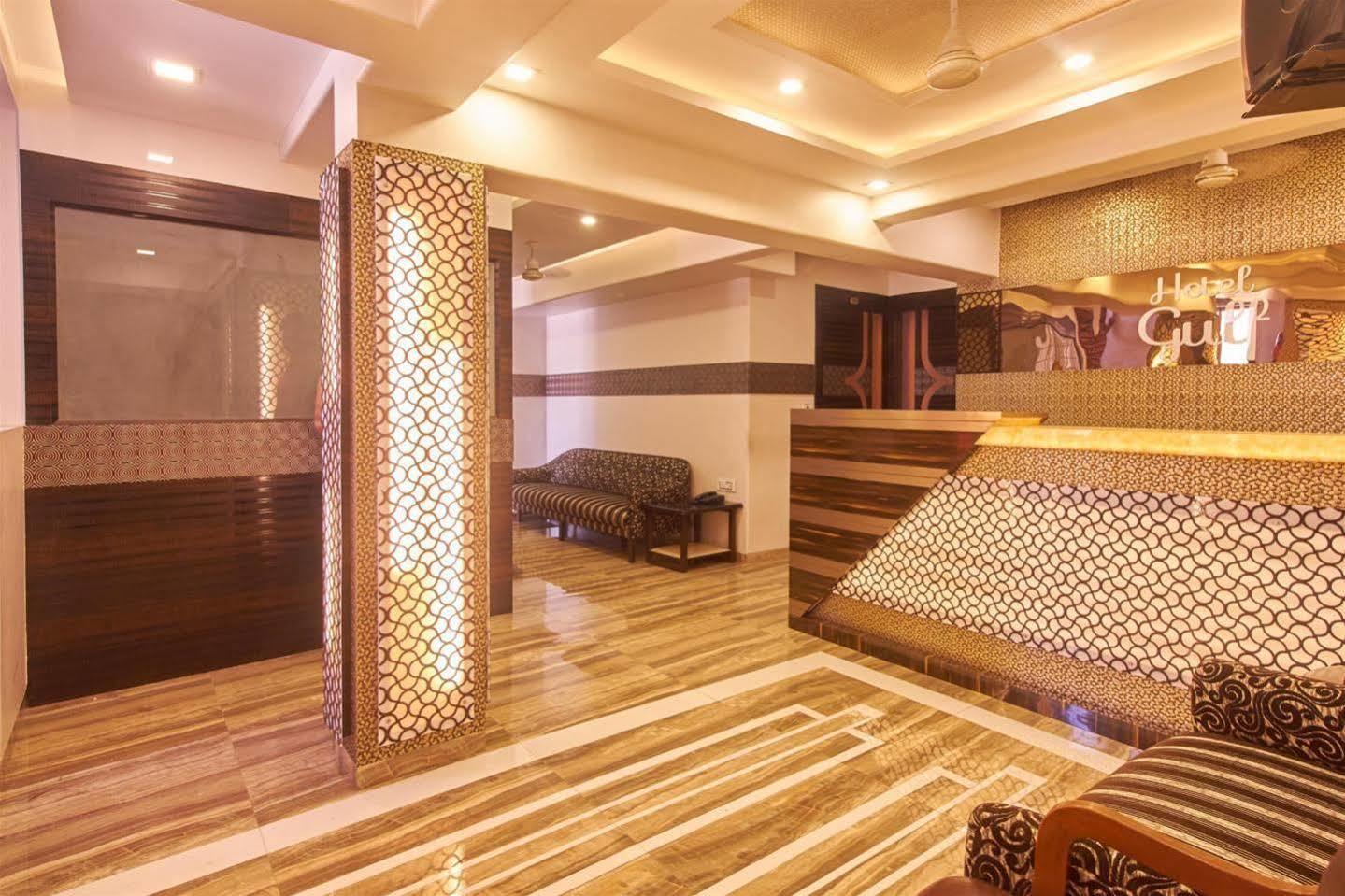 Oyo 28893 Hotel Gulf Mumbai Exteriör bild