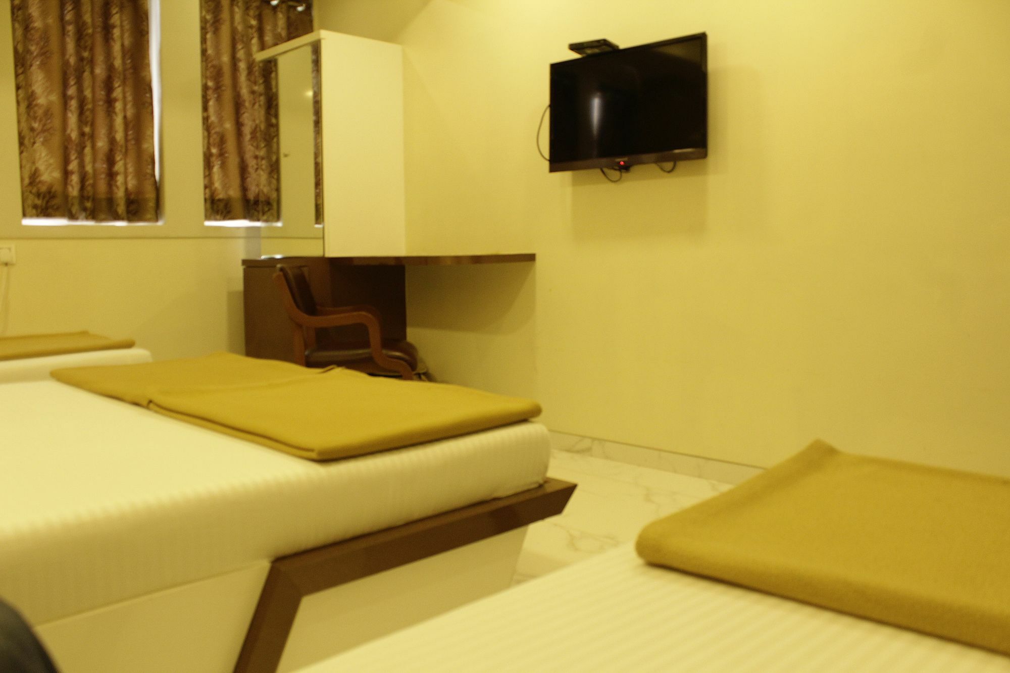 Oyo 28893 Hotel Gulf Mumbai Exteriör bild